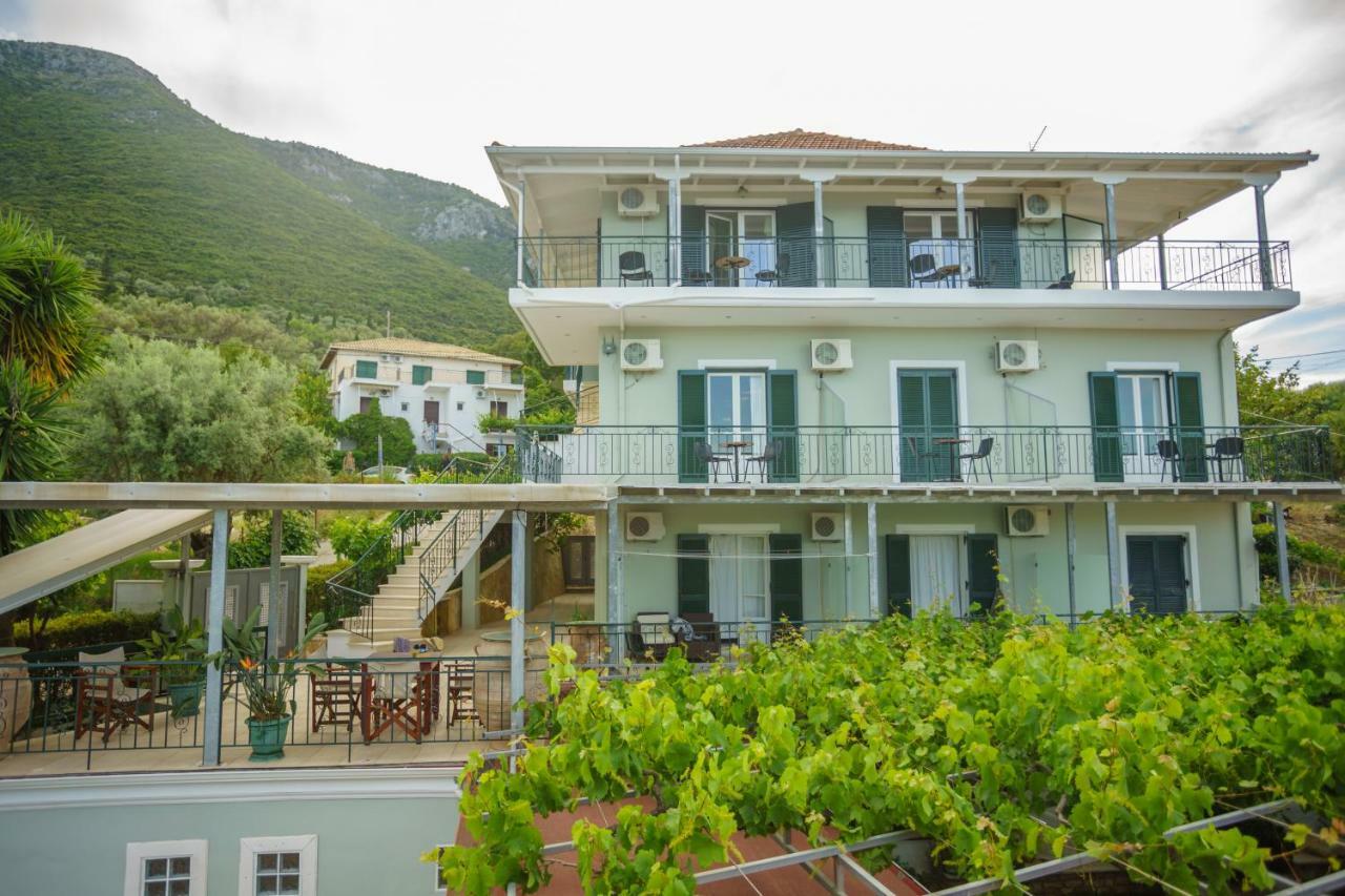 Ionian Melody Aparthotel Никиана Екстериор снимка